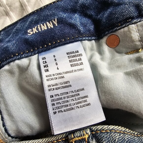 American Eagle Distressed Patchwork Skinny Jeans - 2014 - Light Wash - Sz 0 Reg - Picture 4 of 16